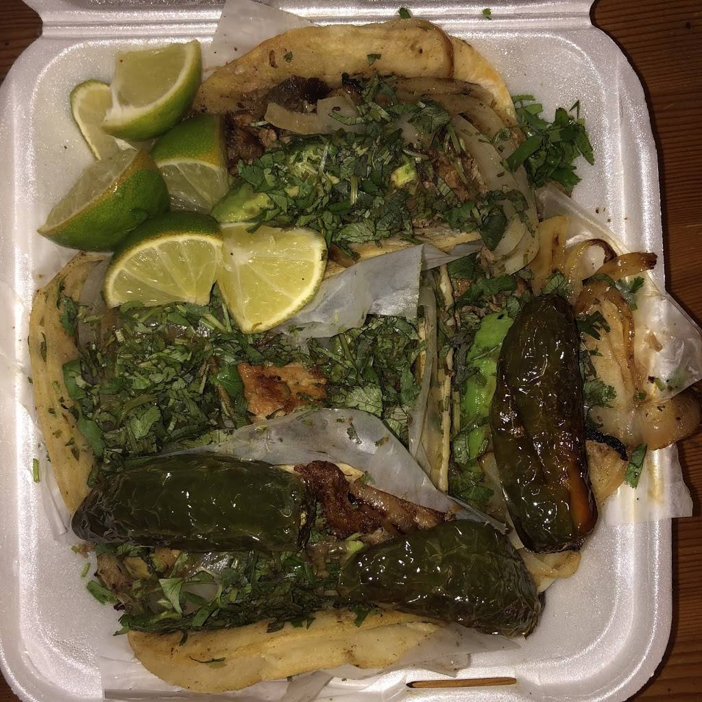 Los Francos Taco Truck | restaurant | 12051 SE Stark St, Portland, OR 97216, USA | 5034737066 OR +1 503-473-7066