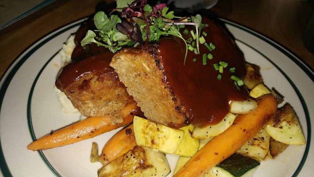 Hey 19 Public House | restaurant | 4525 Calle Mayor, Torrance, CA 90505, USA | 3103788119 OR +1 310-378-8119