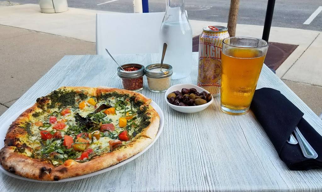 Napolese Pizzeria | restaurant | 114 E 49th St, Indianapolis, IN 46205, USA | 3179250765 OR +1 317-925-0765