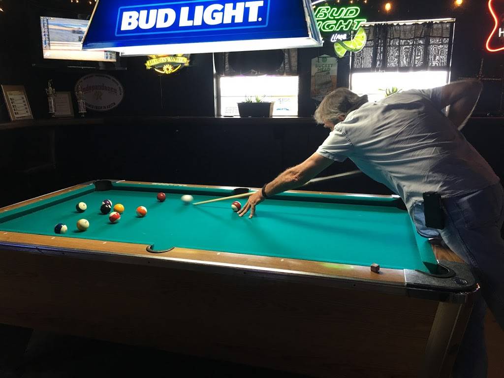 The Waterhole Saloon | restaurant | 5244 TX-71, Del Valle, TX 78617, USA | 5122475119 OR +1 512-247-5119