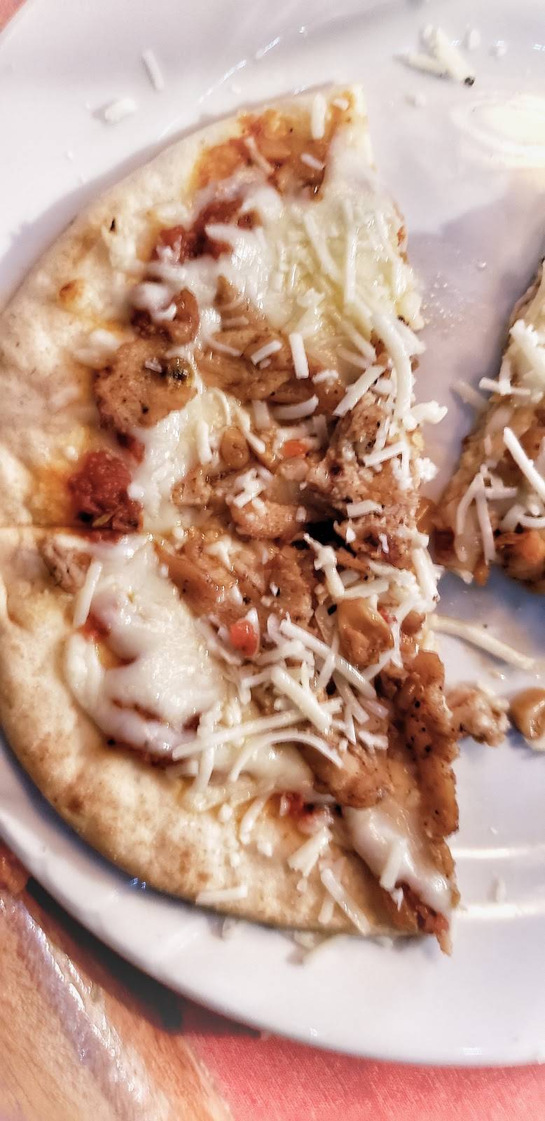 Springtown Inn | restaurant | 3258 Main St, Springtown, PA 18081, USA | 6103467262 OR +1 610-346-7262