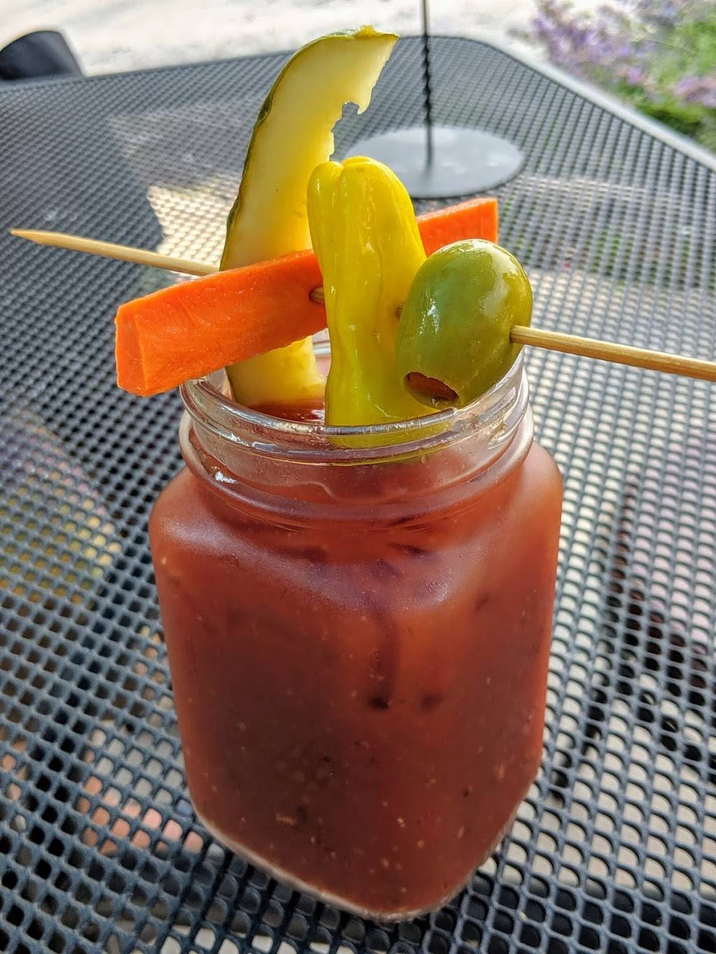 Market 22 | restaurant | 497 E Harbor Hwy, Maple City, MI 49664, USA | 2312286422 OR +1 231-228-6422