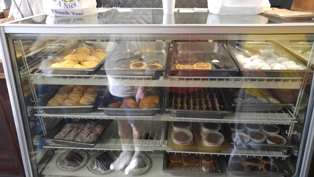 Yannis Greek Restaurant | restaurant | 6196 Cleveland Ave, Columbus, OH 43231, USA | 6148904775 OR +1 614-890-4775