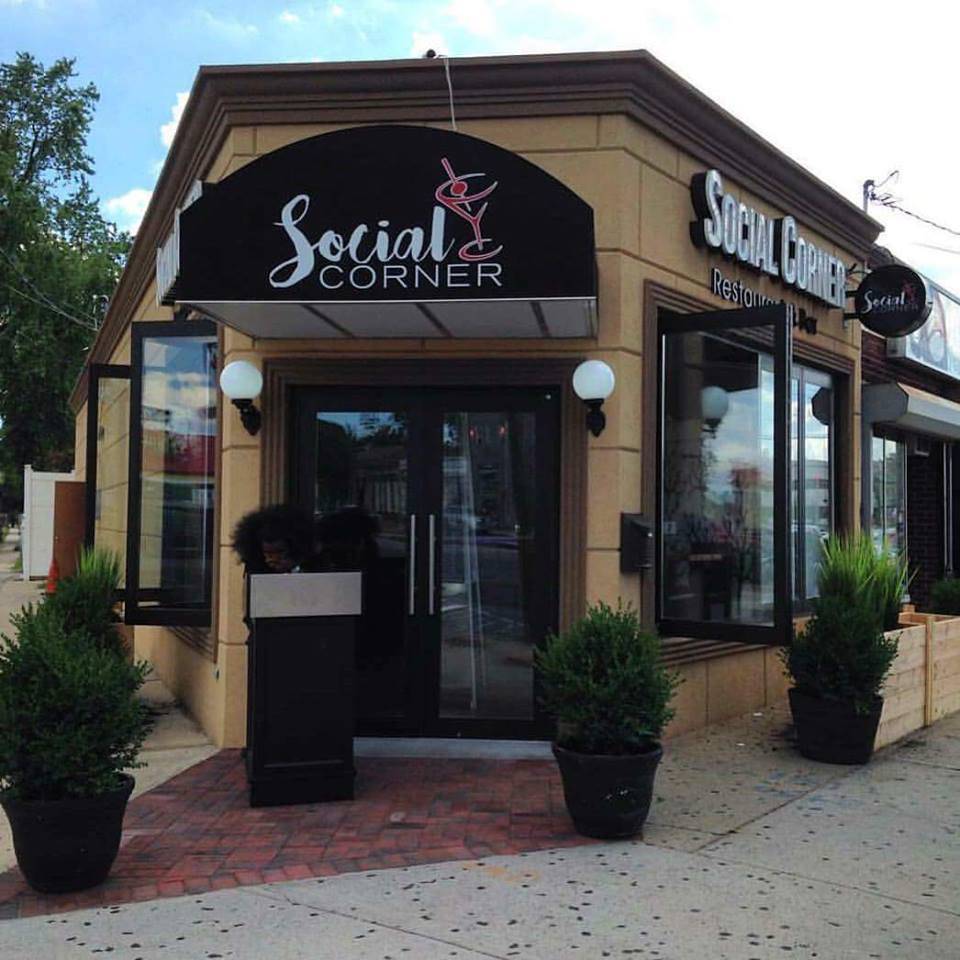 Social Corner Restaurant | restaurant | 243-24 Merrick Blvd, Rosedale, NY 11422, USA | 7187121057 OR +1 718-712-1057