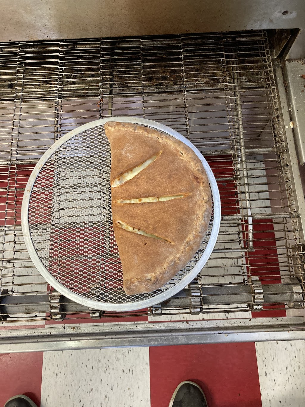 Small city pizza & subs | meal takeaway | 101 Cumberland St, Ashland City, TN 37015, USA | 6158457018 OR +1 615-845-7018