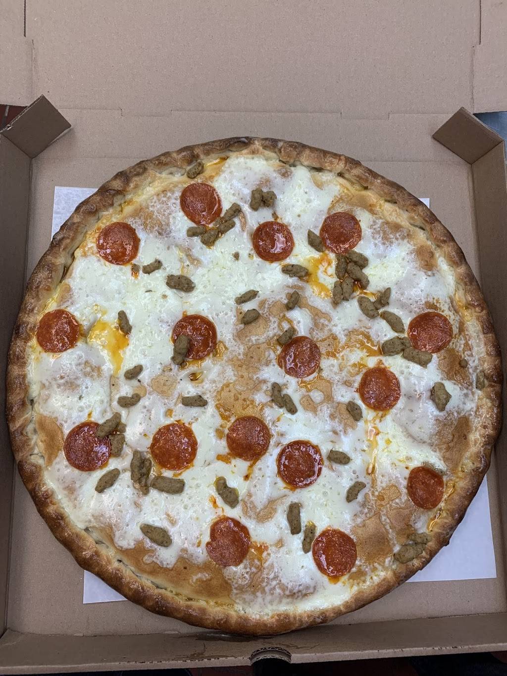 VIP Pizza & Pasta | restaurant | 309 Lancaster Ave, Malvern, PA 19355, USA | 6106959999 OR +1 610-695-9999