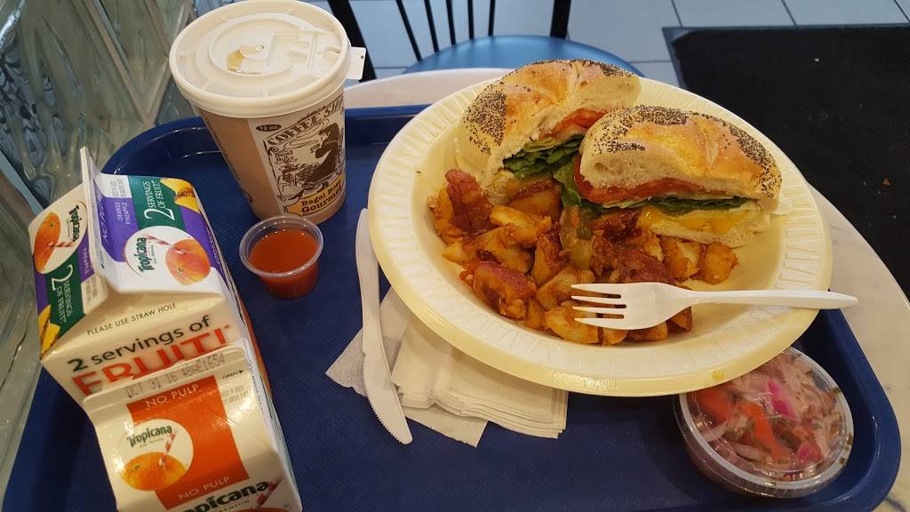 Bagel Boss | cafe | 43 Old Country Rd, Carle Place, NY 11514, USA | 5162481155 OR +1 516-248-1155