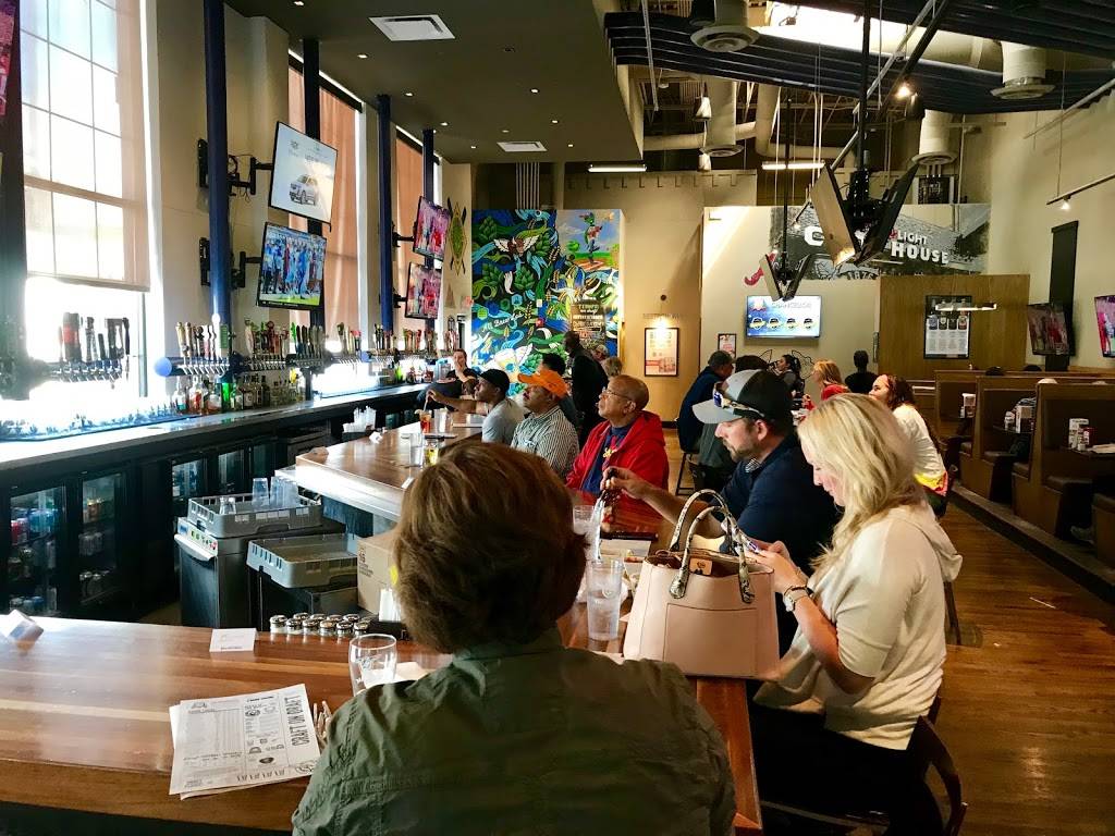 Taco Mac | restaurant | 3101 Cobb Pkwy SE Ste 210, Atlanta, GA 30339, USA | 6783855897 OR +1 678-385-5897