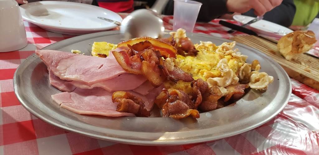 Cabane à Sucre et Salle de réception Paquette | restaurant | 419 5e Ave, Sainte-Anne-des-Plaines, QC J0N 1H0, Canada | 4504781074 OR +1 450-478-1074