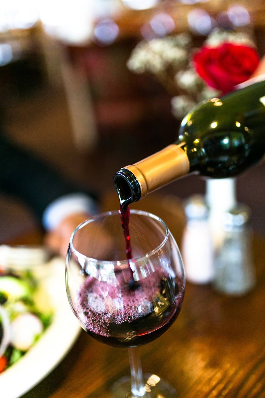 Yeti Restaurant | restaurant | 190 Farmers Ln, Santa Rosa, CA 95405, USA | 7605272100 OR +1 760-527-2100