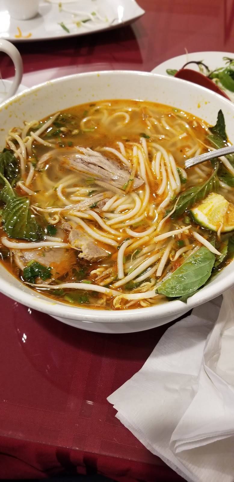 Four Guys Pho | restaurant | 505 FL-436, Casselberry, FL 32707, USA | 4077556670 OR +1 407-755-6670
