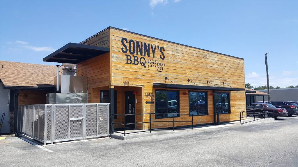 Sonnys BBQ | restaurant | 1845 SW College Rd, Ocala, FL 34471, USA | 3526292663 OR +1 352-629-2663