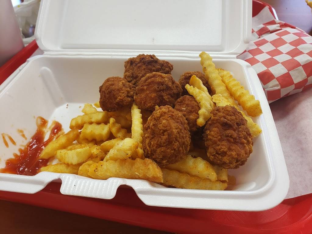 Frosty Queen | restaurant | 7800 Stockton Blvd, Sacramento, CA 95823, USA | 9166479172 OR +1 916-647-9172