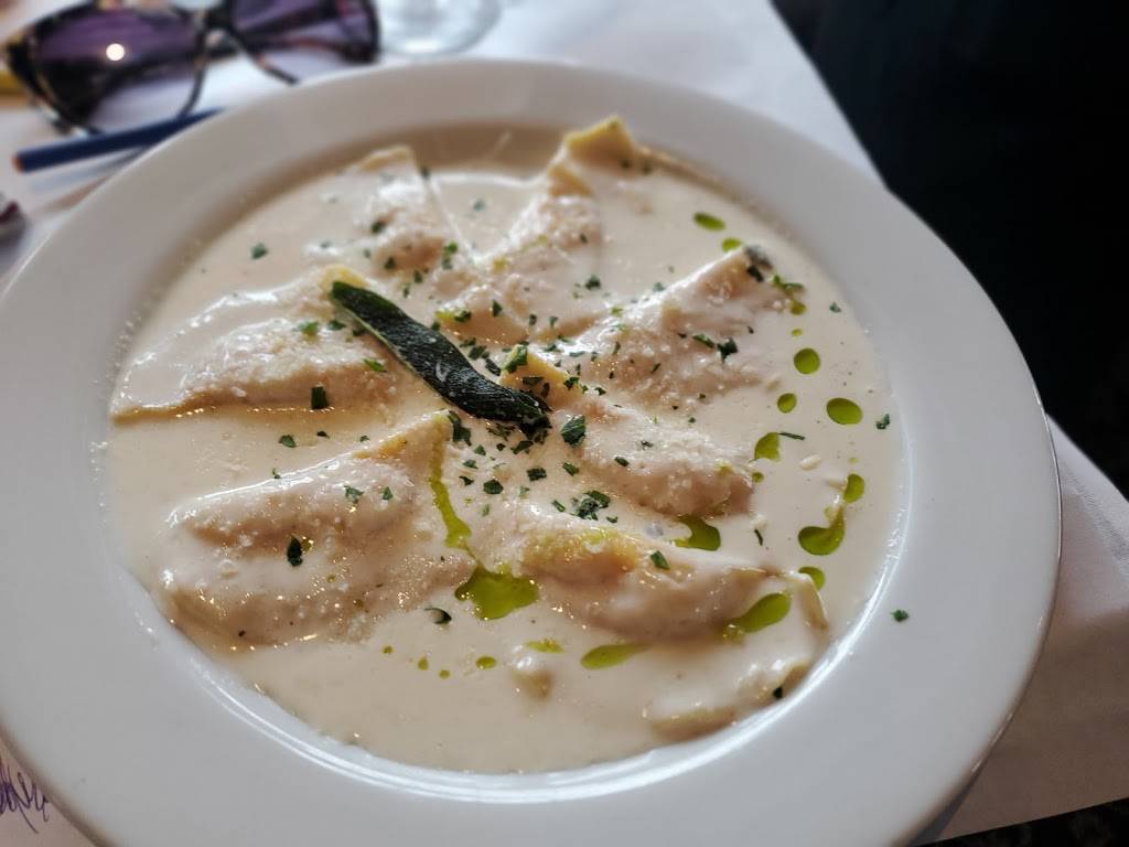 Giuseppes Cucina Italiana | restaurant | 891 Price St, Pismo Beach, CA 93449, USA | 8057732870 OR +1 805-773-2870