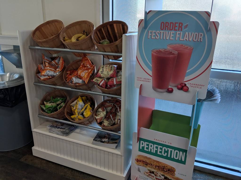 Tropicale smoothie cafe | restaurant | 2137 66th St N, Tyrone Blvd N, St. Petersburg, FL 33710, USA | 7273458947 OR +1 727-345-8947