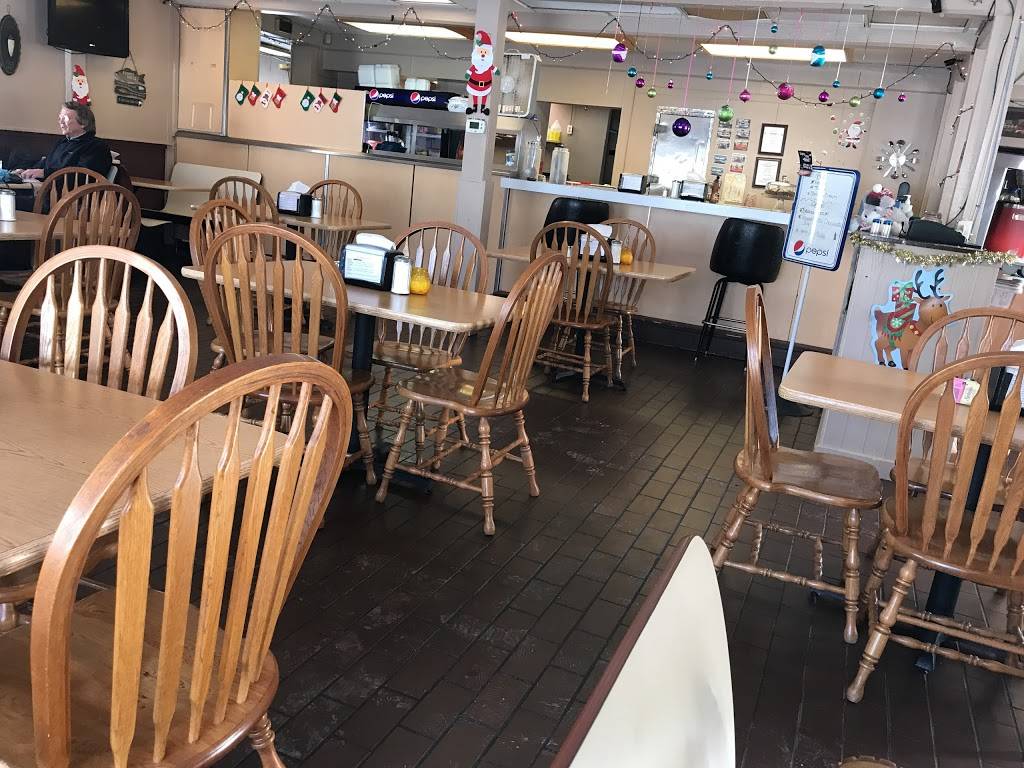 Heart Of Gold Diner | restaurant | 1550 Main St E, Oak Hill, WV 25901, USA | 3044697678 OR +1 304-469-7678