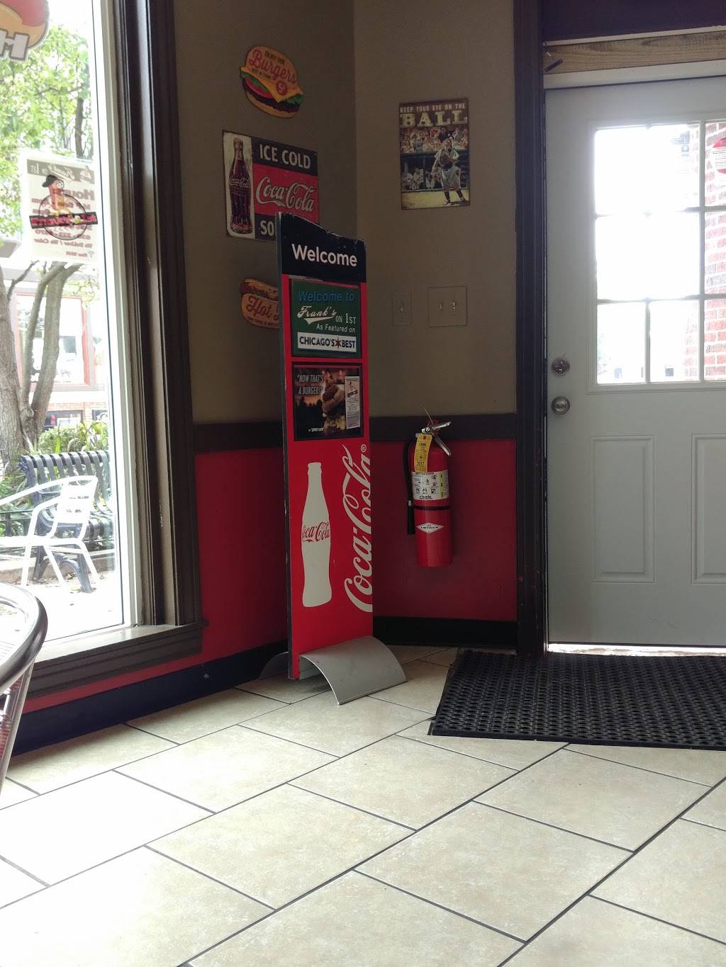 Franks On 1st | restaurant | 13 W 1st St, Hinsdale, IL 60521, USA | 6303235870 OR +1 630-323-5870