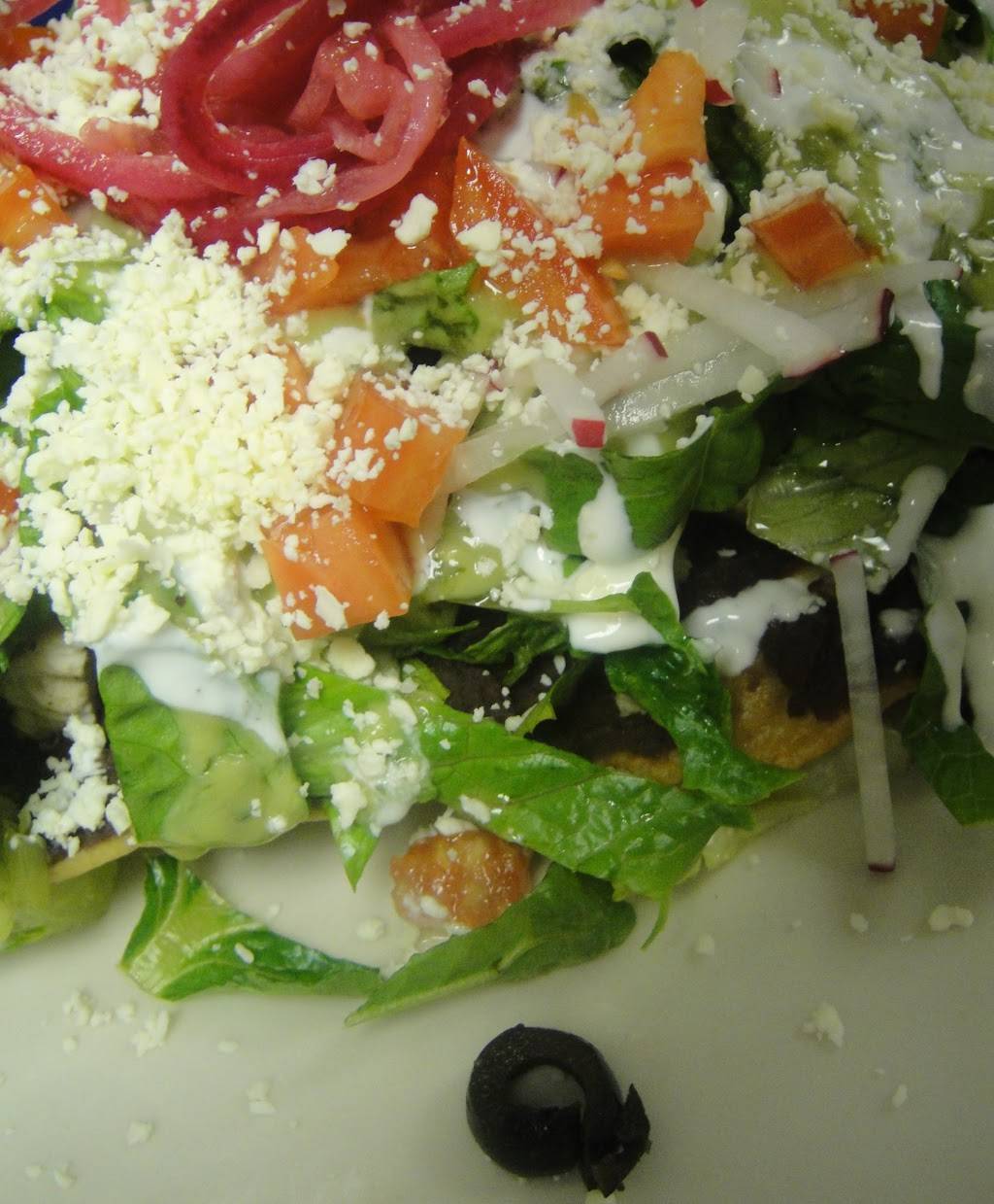 Iguana Mia of Bonita Springs | restaurant | 28051 S Tamiami Trail, Bonita Springs, FL 34134, USA | 2399492001 OR +1 239-949-2001