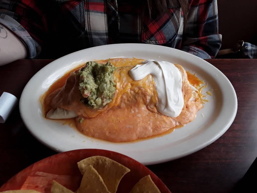 El Guadalajaras Mexican Restaurant | restaurant | 831 S 1st St, Shelton, WA 98584, USA | 3604261181 OR +1 360-426-1181