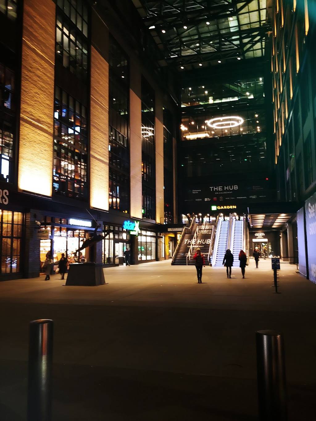 West End Pizza | restaurant | 252 Friend St, Boston, MA 02114, USA | 8572770807 OR +1 857-277-0807