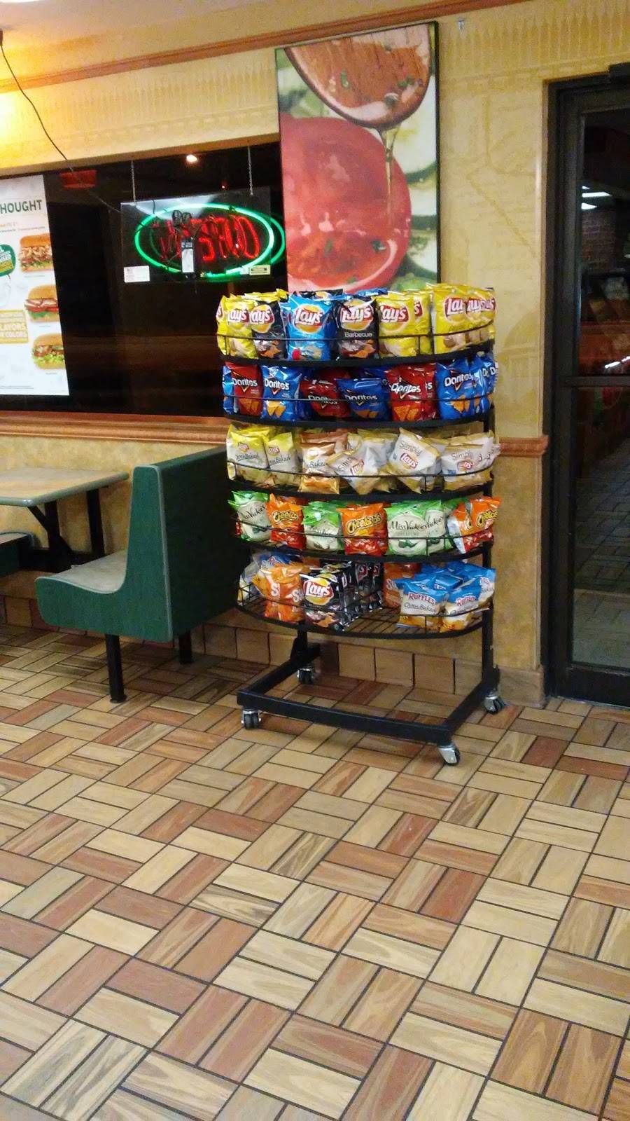 Subway | restaurant | 545 Barton Blvd, Rockledge, FL 32955, USA | 3216318052 OR +1 321-631-8052