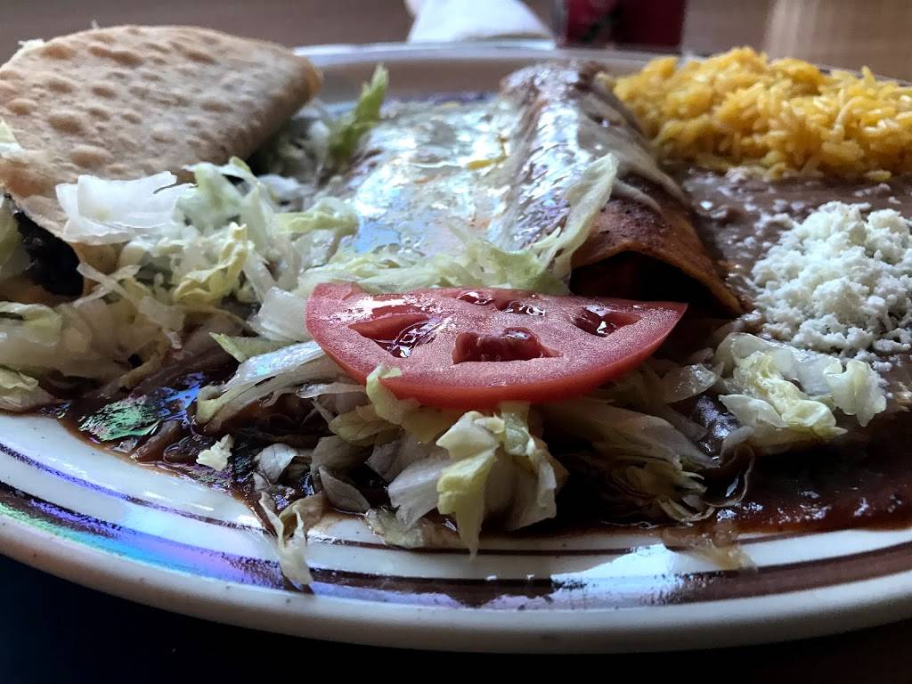 Antojitos Mexicanos | restaurant | 779 Broadway, Newburgh, NY 12550, USA | 8452454524 OR +1 845-245-4524