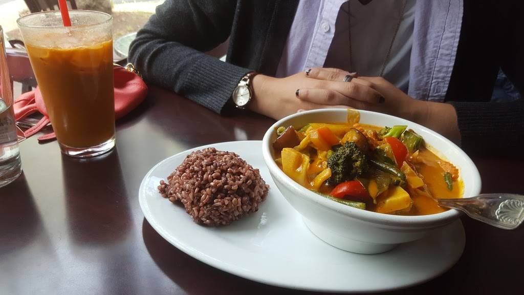 The Coconut | Midtown | restaurant | 1110 T St, Sacramento, CA 95811, USA | 9164471855 OR +1 916-447-1855