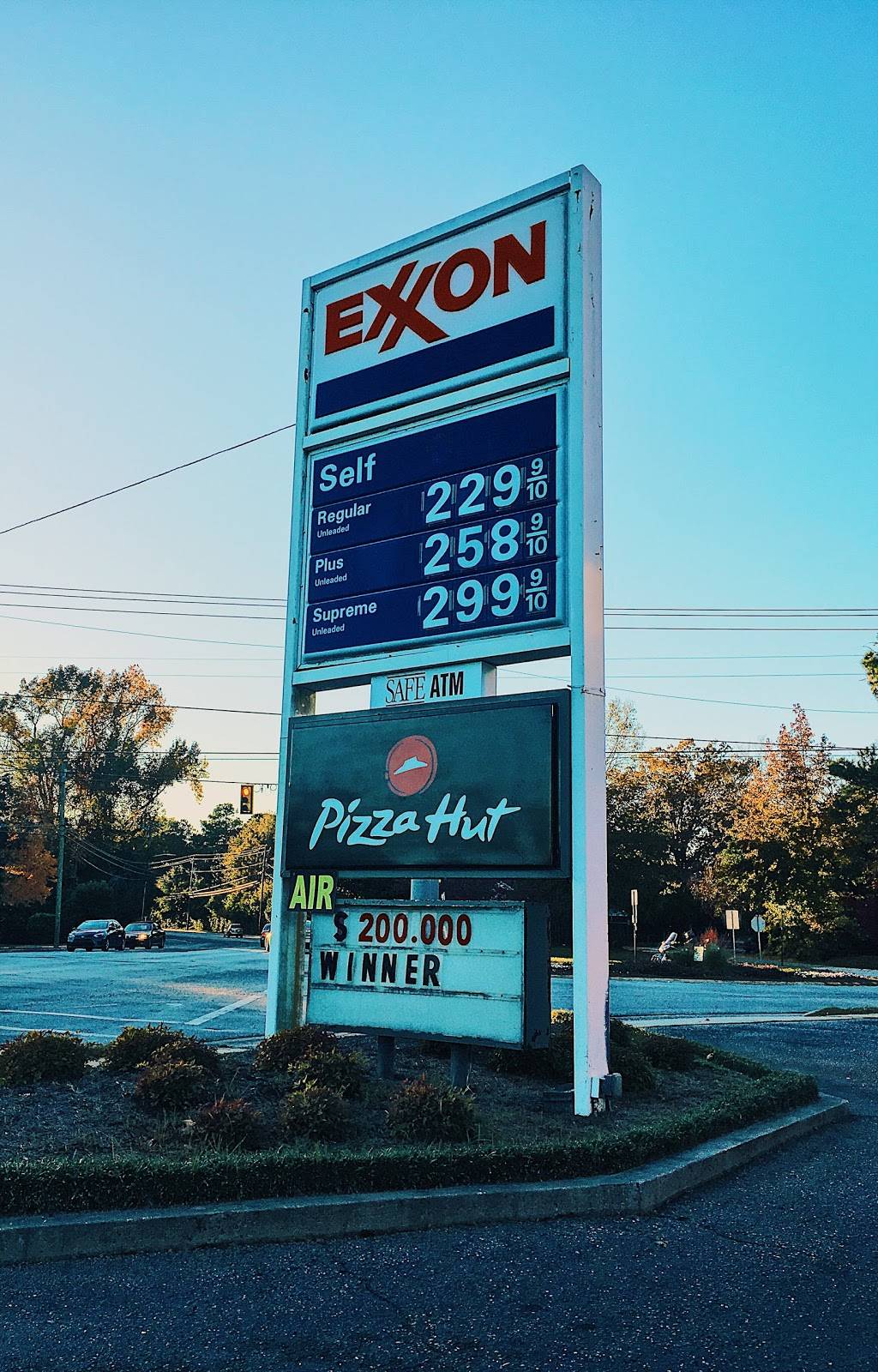 Pizza Hut | restaurant | 1 Alice Dr, Sumter, SC 29150, USA | 8037758822 OR +1 803-775-8822