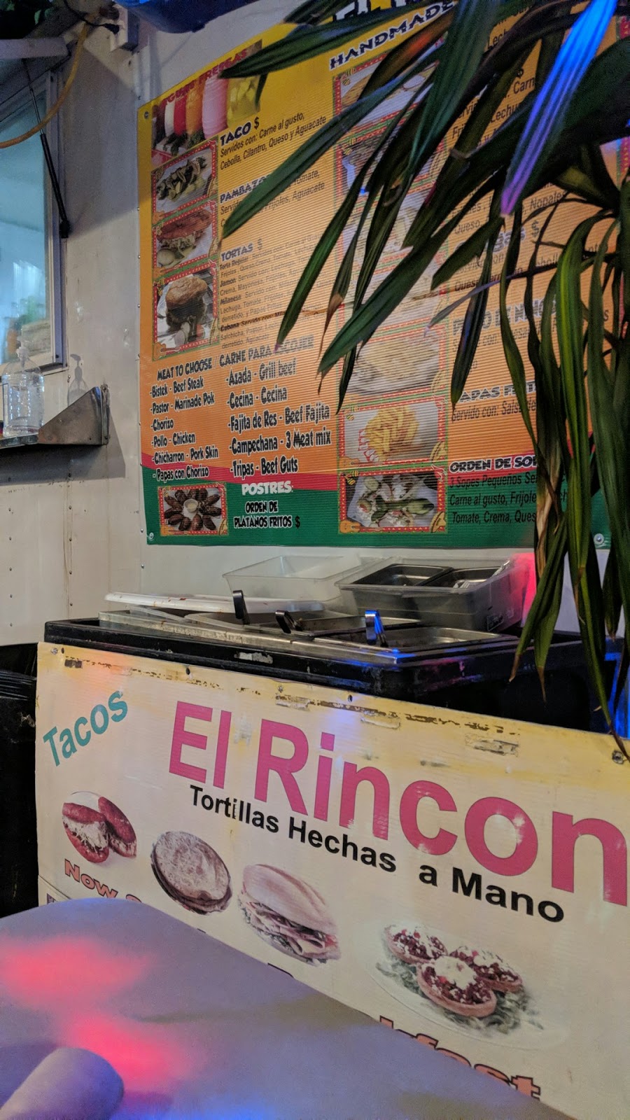 El Rincón Tacos | restaurant | 812 Thurmond St, Austin, TX 78758, USA | 5129926678 OR +1 512-992-6678