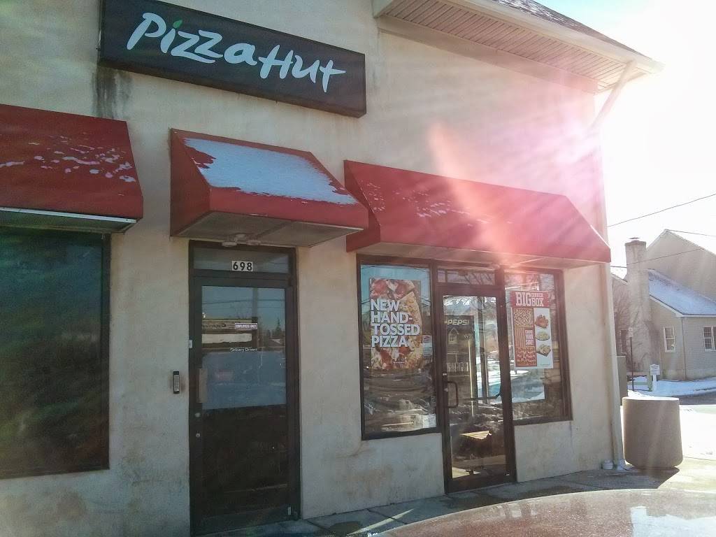 Pizza Hut | restaurant | 698 E Market St, West Chester, PA 19382, USA | 6109181130 OR +1 610-918-1130