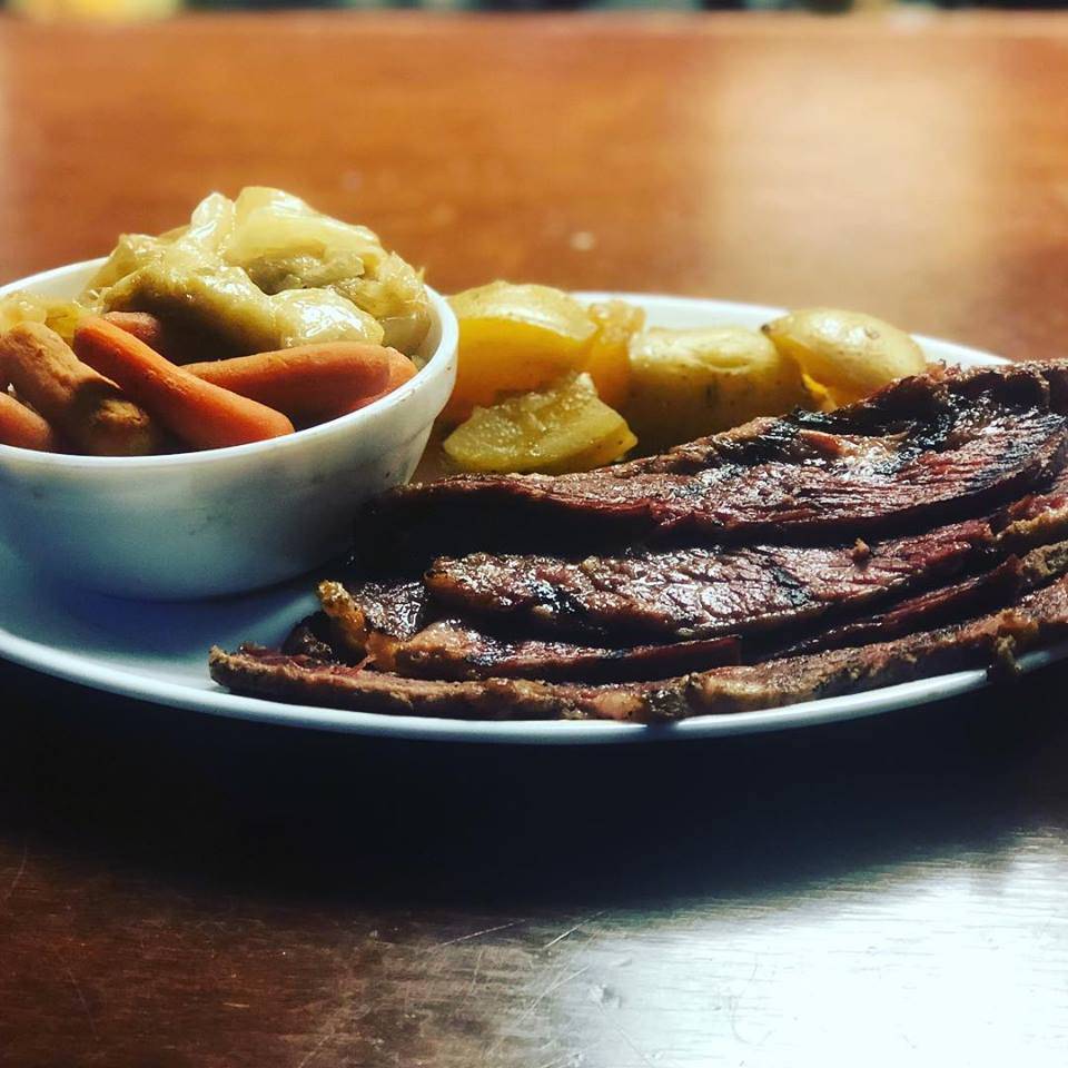 Ponderosa Saloon And Opera House | restaurant | 305 Elm St, Weston, NE 68070, USA | 4026425555 OR +1 402-642-5555