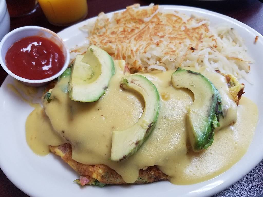 The Country Cafe | restaurant | 1718 E Mineral King Ave, Visalia, CA 93292, USA | 5598025612 OR +1 559-802-5612