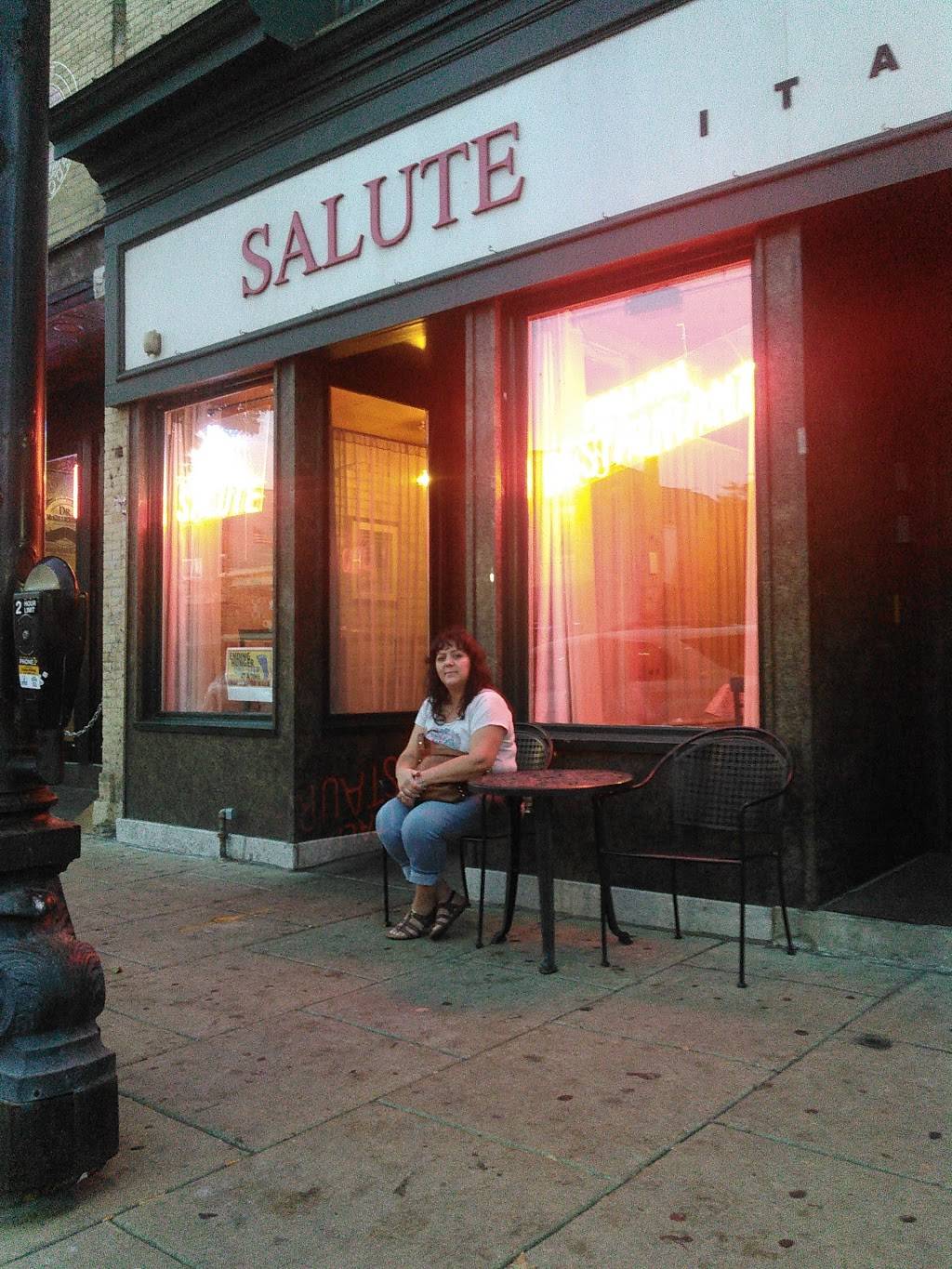 Salute Italian Restaurant | restaurant | 314 Main St, Racine, WI 53403, USA | 2626339117 OR +1 262-633-9117