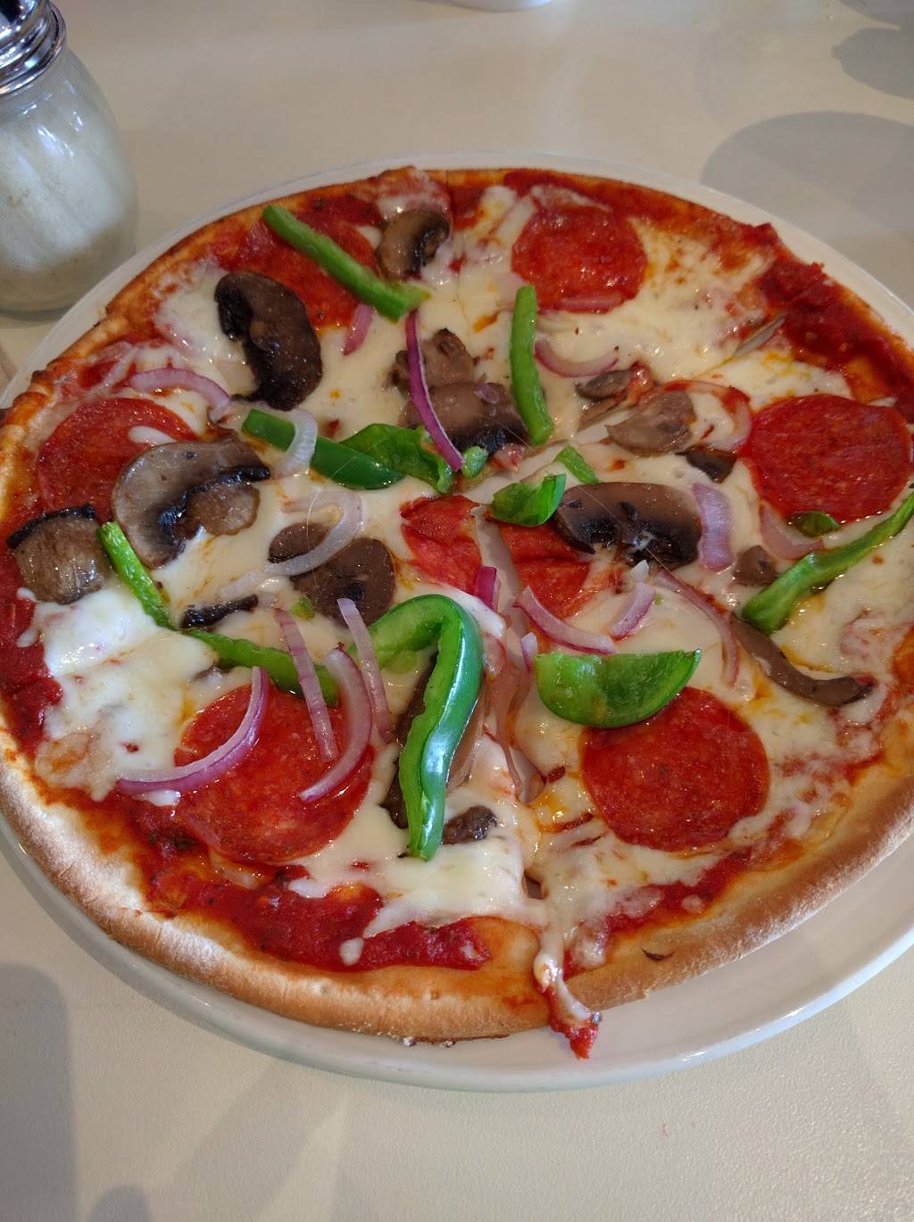The Loop Pizza Grill | restaurant | 4413 Town Center Pkwy, Jacksonville, FL 32246, USA | 9045278900 OR +1 904-527-8900