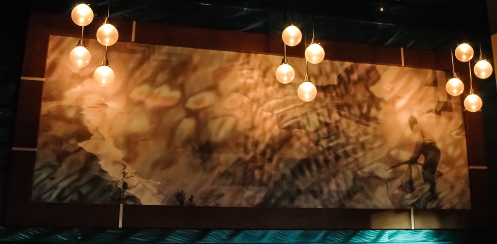 Redwood Hotel and Casino | restaurant | 171 Klamath Blvd, Klamath, CA 95548, USA | 7074821777 OR +1 707-482-1777