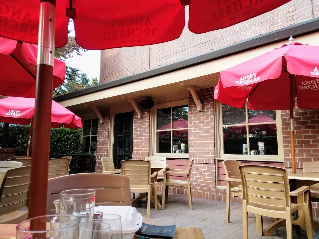 RAM Restaurant & Brewhouse | restaurant | 29800 SW Boones Ferry Rd, Wilsonville, OR 97070, USA | 5035700200 OR +1 503-570-0200