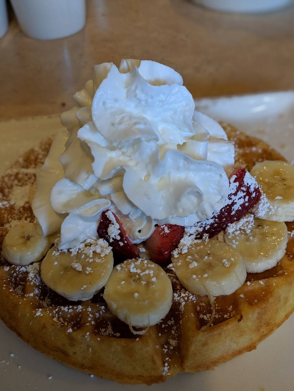 The Egg of Estes | restaurant | 393 E Elkhorn Ave, Estes Park, CO 80517, USA | 9705861173 OR +1 970-586-1173