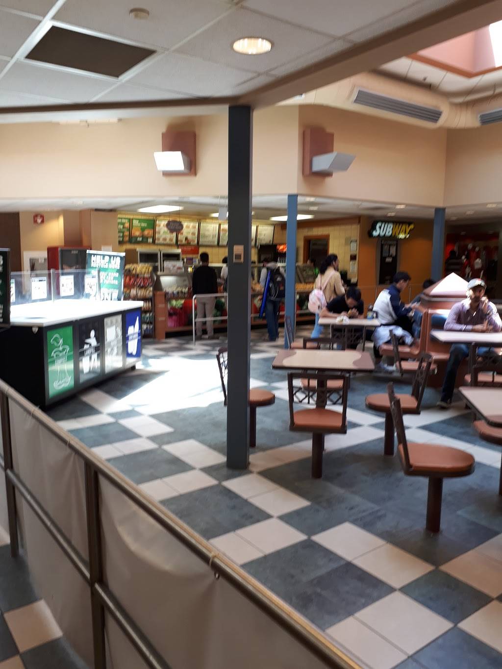 Subway | restaurant | Bldg D Cafeteria, Fanshawe College, 1001 Fanshawe College Blvd, London, ON N5Y 5R6, Canada | 5196593378 OR +1 519-659-3378