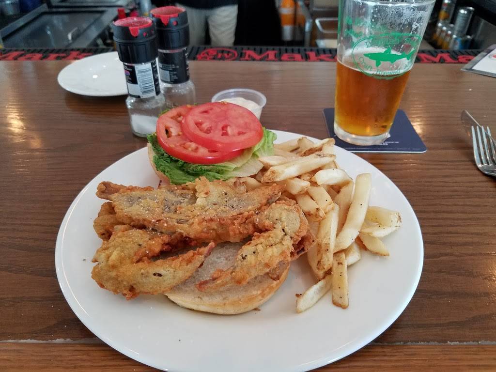 Hemingways Restaurant | restaurant | 357 Pier 1 Rd, Stevensville, MD 21666, USA | 4106040999 OR +1 410-604-0999