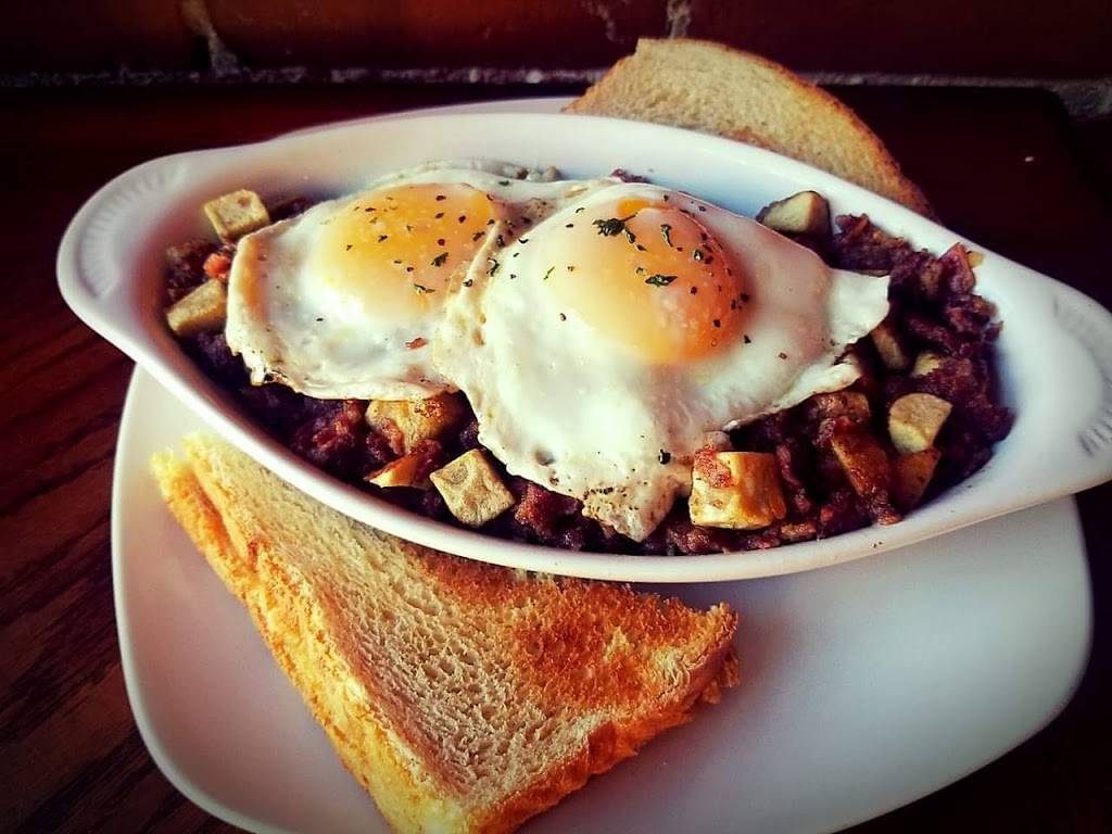 The Wright Place Saloon | restaurant | 44 Main St, Black River Falls, WI 54615, USA | 7156700004 OR +1 715-670-0004