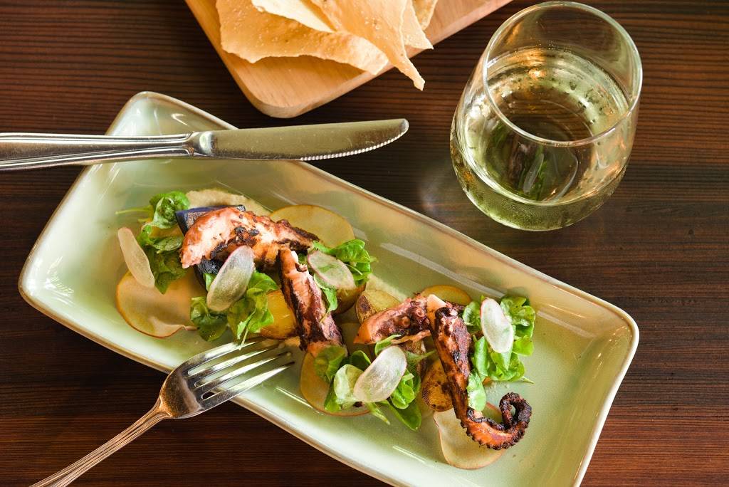 Crocodile | French Cuisine | restaurant | 140 2nd St #100, Petaluma, CA 94952, USA | 7079818159 OR +1 707-981-8159