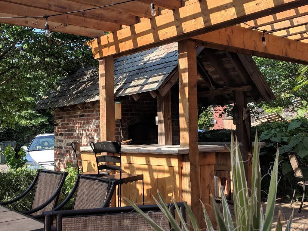 Carnegies Restaurant | restaurant | 100 W North St, Greenfield, IN 46140, USA | 3174628480 OR +1 317-462-8480