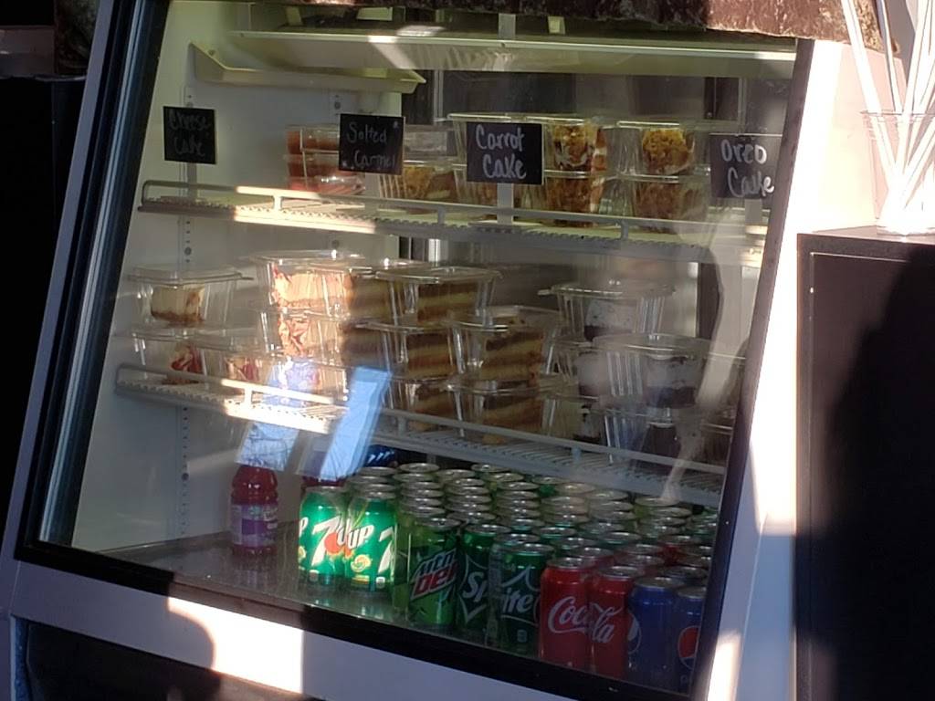 Angeleas Soul Food Kitchen | restaurant | 7800 Zane Ave N, Brooklyn Park, MN 55443, USA | 7634325642 OR +1 763-432-5642