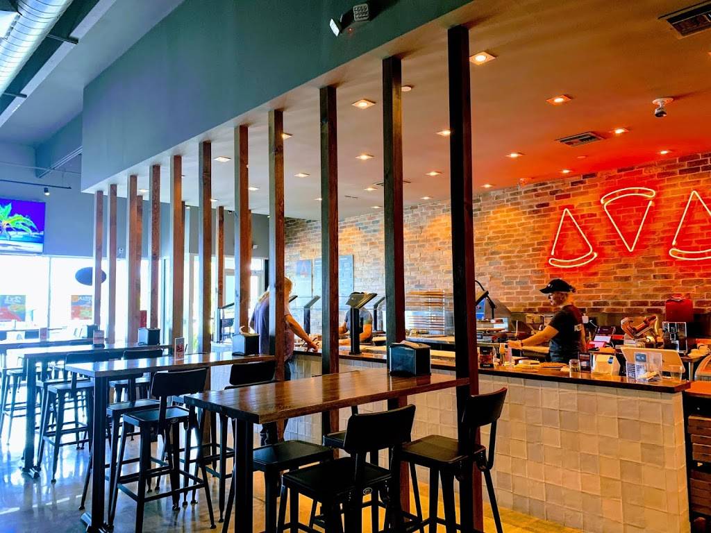 Pizza Mia Gourmet | restaurant | 2100 NW 107th Ave #111, Miami, FL 33172, USA | 3055176200 OR +1 305-517-6200