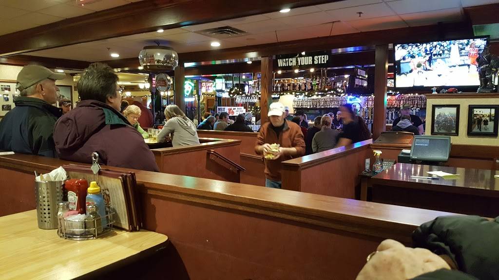 Obbs Sports Bar & Grill | restaurant | 1347 Burns Ave, St Paul, MN 55106, USA | 6517767010 OR +1 651-776-7010