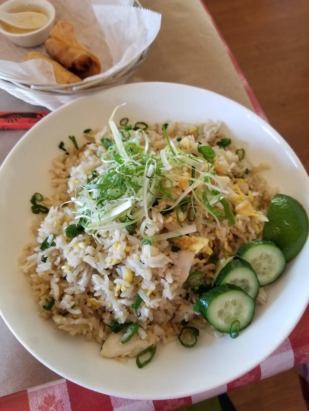 Noodle Revolution | restaurant | 87 Oak St, Westerly, RI 02891, USA | 4015969559 OR +1 401-596-9559