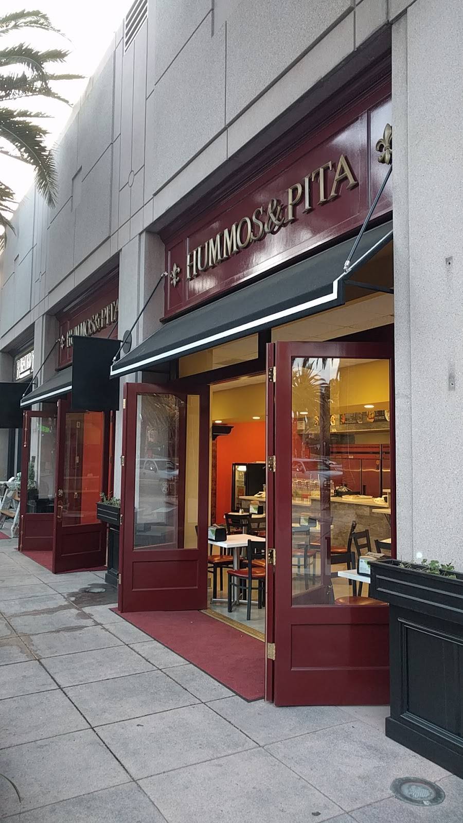 Hummos and pita | restaurant | 131 W Center Street Promenade, Anaheim, CA 92805, USA | 7146037571 OR +1 714-603-7571