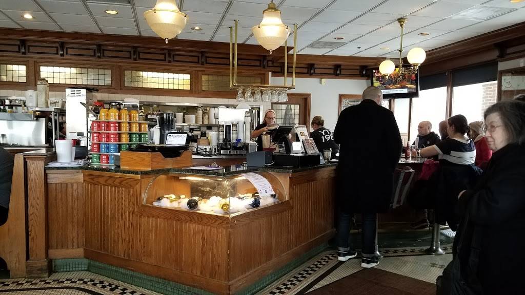 Yours Truly Restaurant | restaurant | 6675 Wilson Mills Rd, Gates Mills, OH 44040, USA | 4404610000 OR +1 440-461-0000