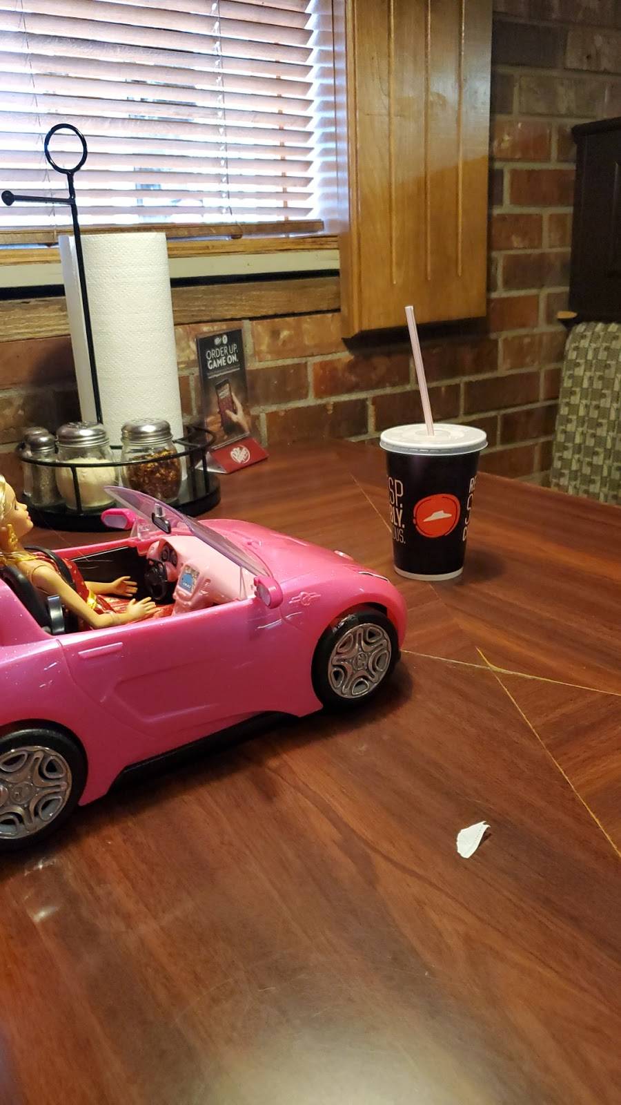 Pizza Hut | meal takeaway | 10535 S Parker Rd, Parker, CO 80134, USA | 3038418922 OR +1 303-841-8922