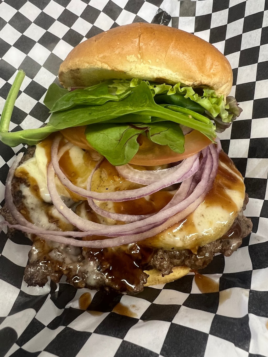 Mortys Backyard | restaurant | 7889 E 22nd St, Tucson, AZ 85710, USA | 5205546016 OR +1 520-554-6016